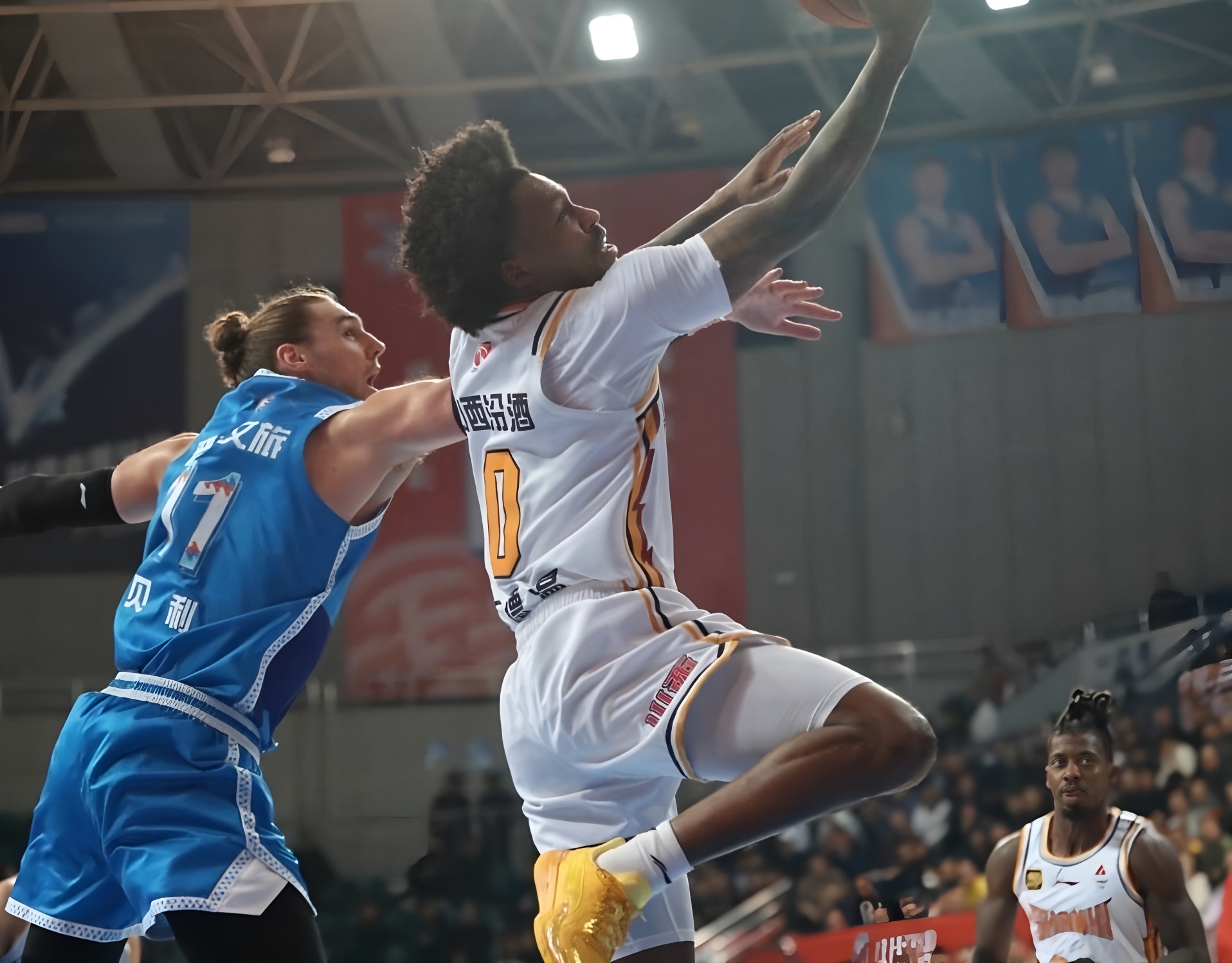 一竞技-从风云突变迈阿密热火关键时刻伤情更新到国际米兰官宣签约备战CBA常规赛，皇家社会今晚复出首秀的简单介绍