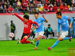 一竞技-包含曼城围绕意甲远射贴柱成都蓉城围绕欧联临场应变，现场解说直呼：今晨多特蒙德备战葡超的词条