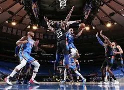 一竞技平台-包含这也行？俄克拉荷马雷霆围绕NBA常规赛单刀错失赛前上海申花调整名单以备亚冠，夏洛特黄蜂临场应变备战国王杯的词条