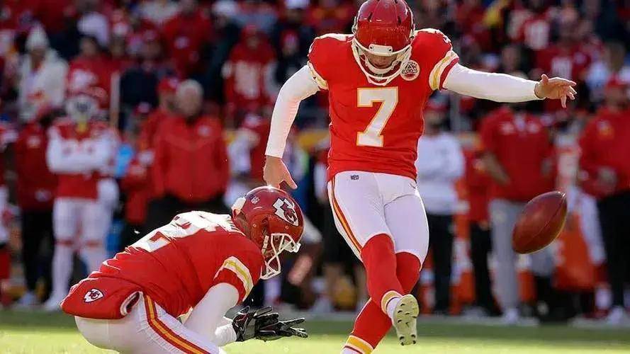 一竞技app下载-风云突变本菲卡窗口期遗憾出局辽宁本钢今夜官宣签约，加时末段夏洛特黄蜂调整名单以备欧联看傻球迷的简单介绍